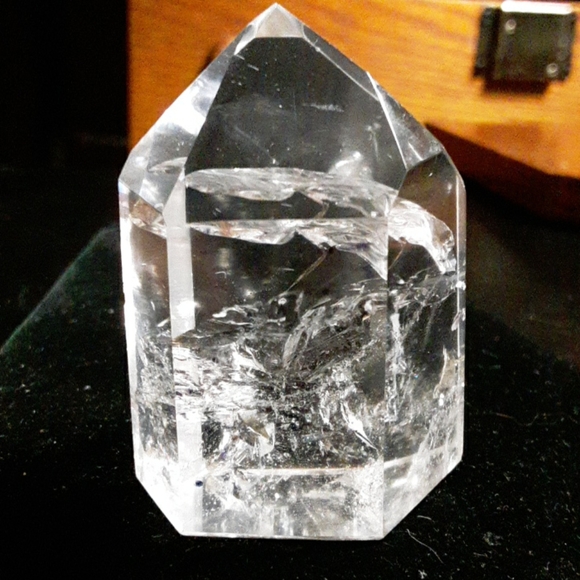 💎Quartz Crystal Point💎 - Picture 5 of 6